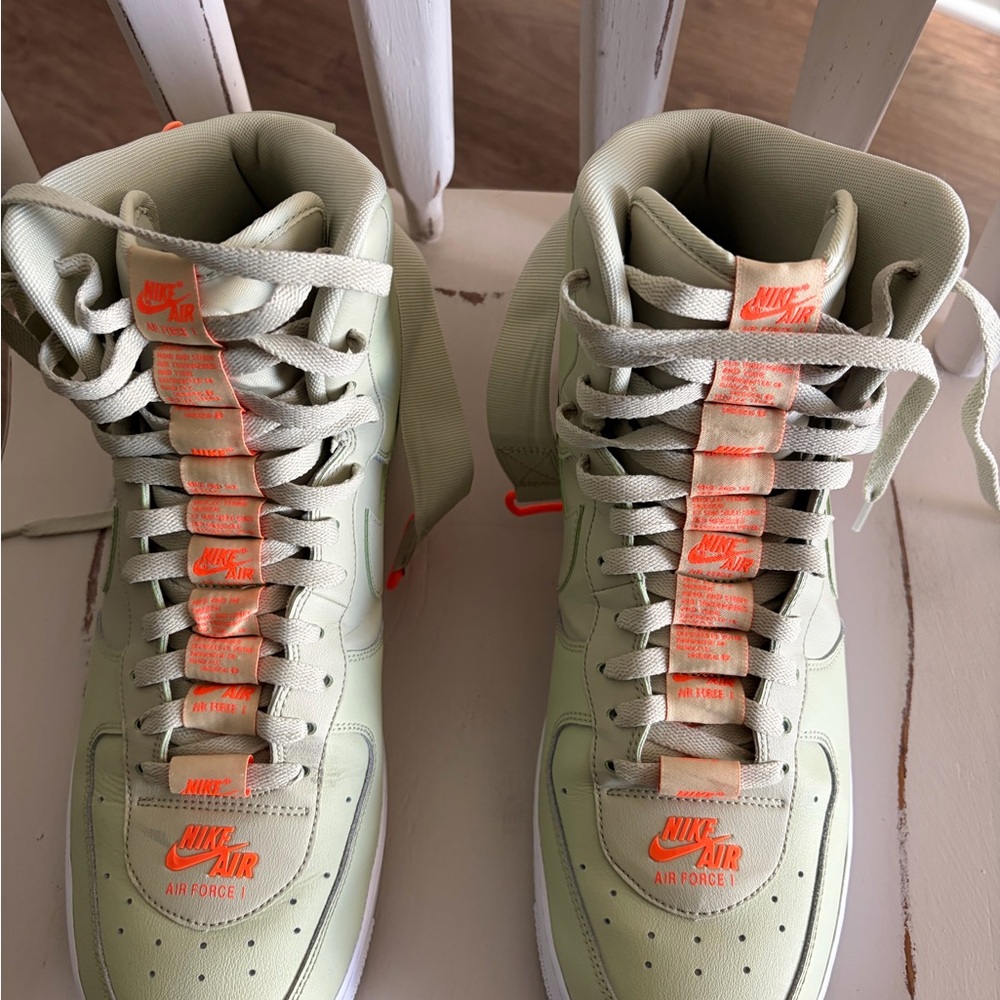 Nike Air Force 1 Olive Aura Sneakers - Picture 4 of 9